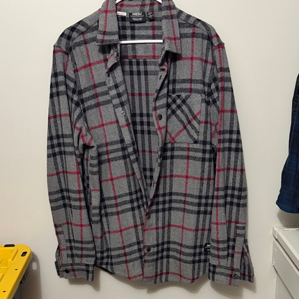 Wesc Gray and Red Checkered Men's Shirt NWOT